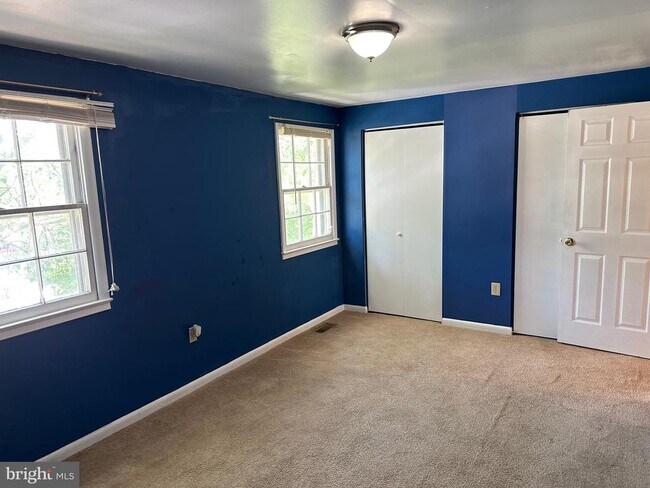 Building Photo - 1628 Fort Fisher Ct
