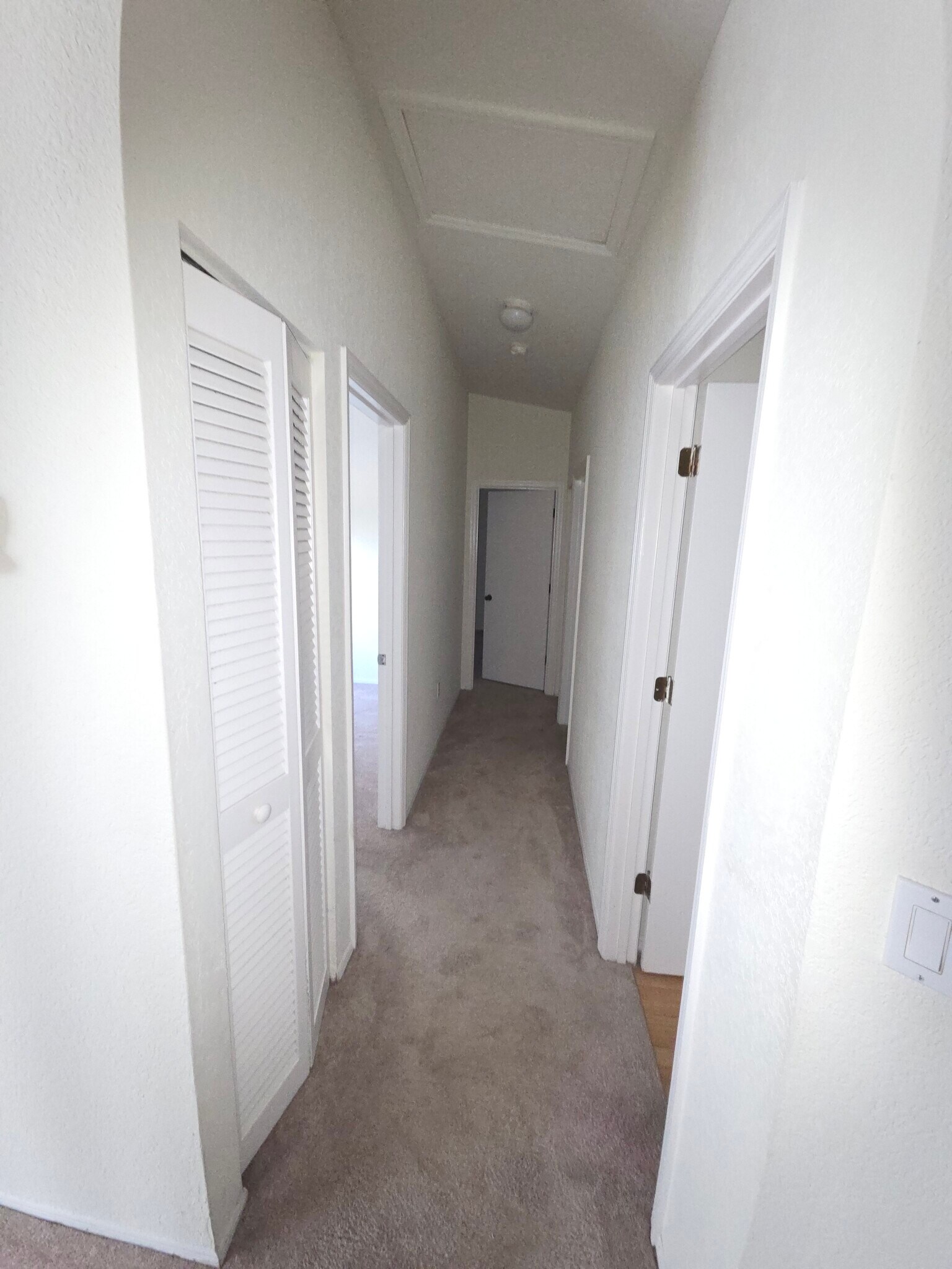 Building Photo - 22441 Westchester Blvd