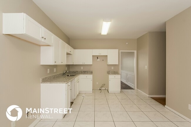 Building Photo - 5085 Cascade Hills Cir SW