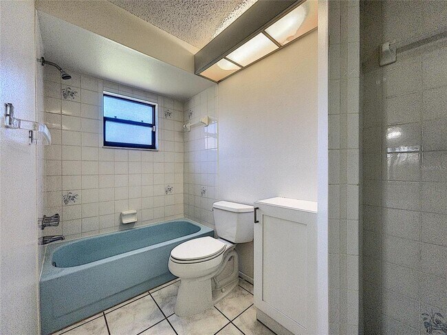 Building Photo - 4181 Glade Rd