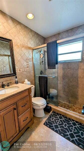 Building Photo - 8105 Nutmeg Way