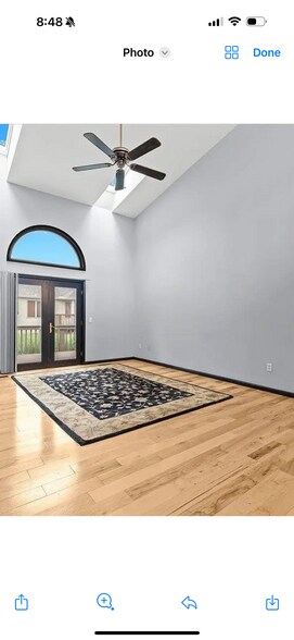 Building Photo - 9418 Rayna Dr