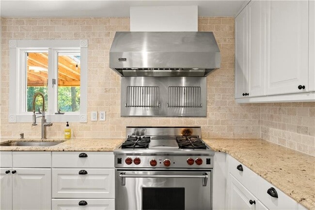 Building Photo - 1495 Spalding Dr