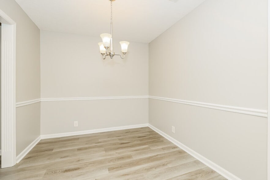 Building Photo - 1331 Tonya Dr