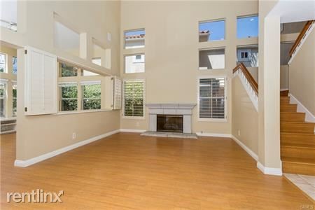 Primary Photo - 4 br, 3 bath House - 10 Montelegro