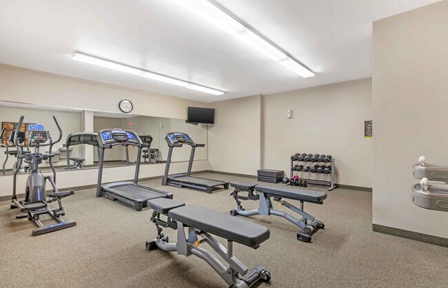 Building Photo - Furnished Studio-Bartlesville - Hwy 75