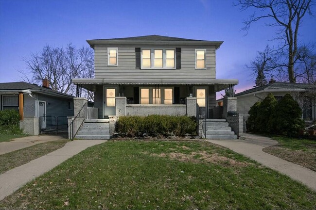 Primary Photo - 241 Girard Ave