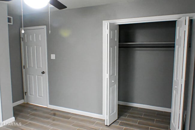 Building Photo - 3405 Hixson Street