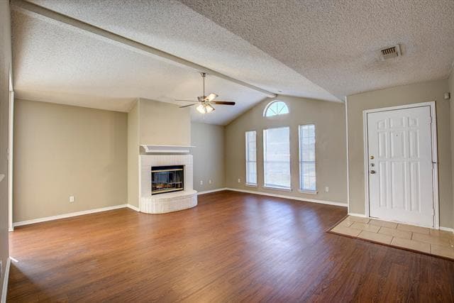 Building Photo - 8108 Spruce Valley Dr