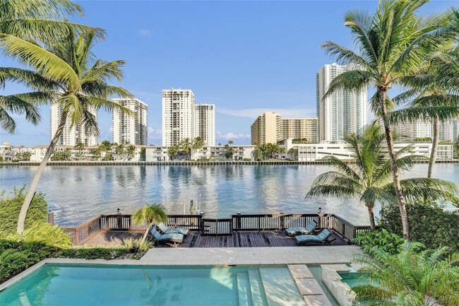 Building Photo - 1575 Windjammer Way