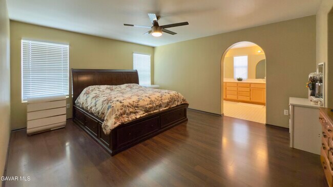 Building Photo - 2234 Avenida del Mar