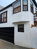 Building Photo - 138 30th St