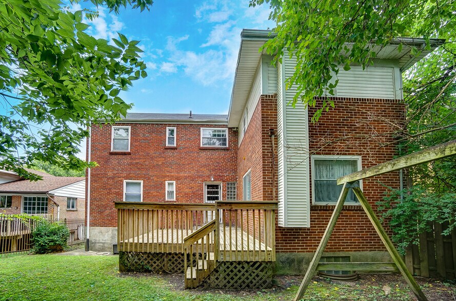 Building Photo - 531 Norway Ave