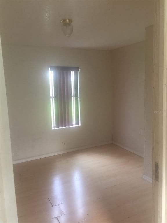 Building Photo - 230 Lee Dr