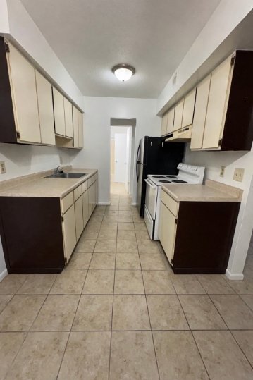 Building Photo - 1306 W Michigan Ave