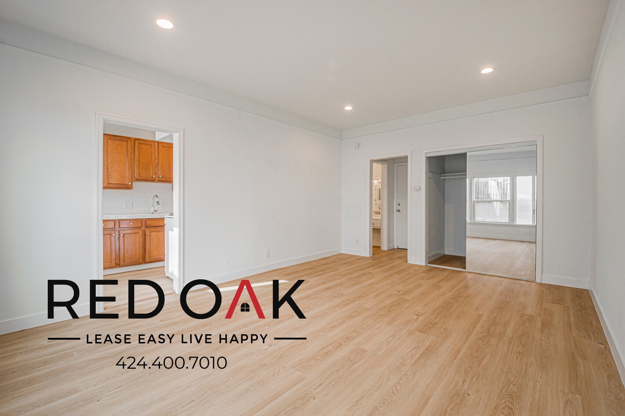 Building Photo - 1818 Whitley Ave