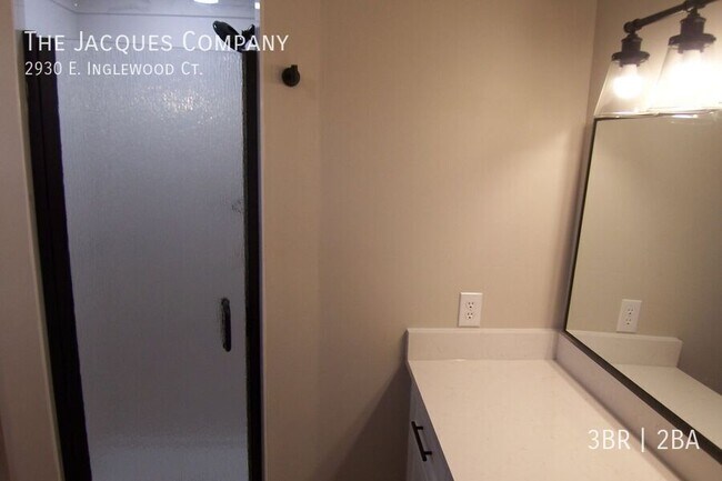 Building Photo - 2930 E Inglewood Ct