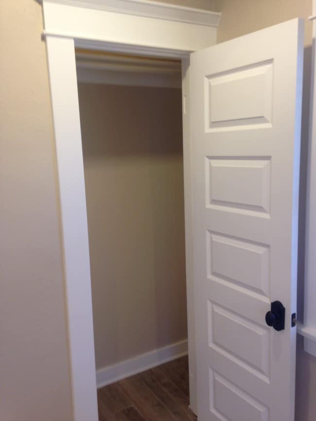 Closet - 4020 Massachusetts E St