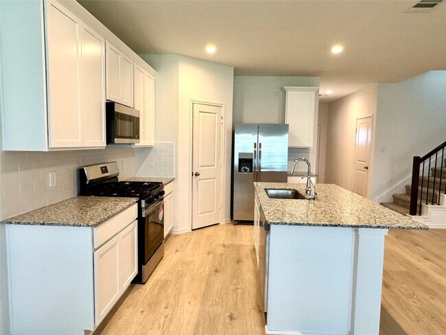 Building Photo - 1606 Cedar Pointe Ct