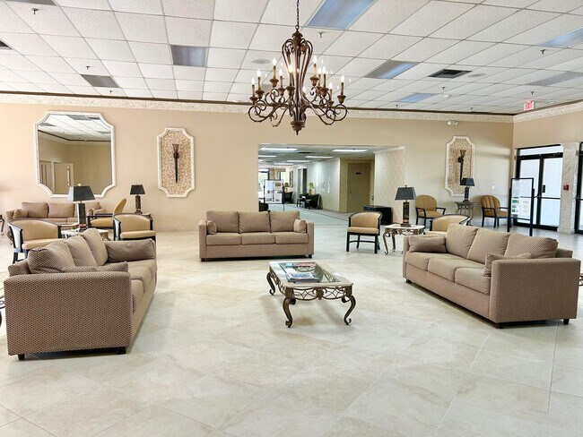 Building Photo - 4725 Lucerne Lakes Blvd E