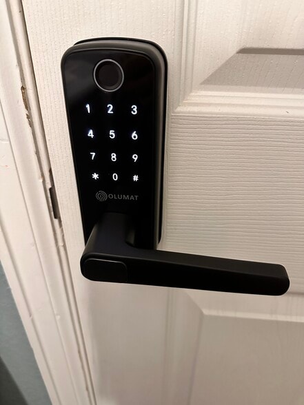 Building Photo - 13848 W Amherst Dr