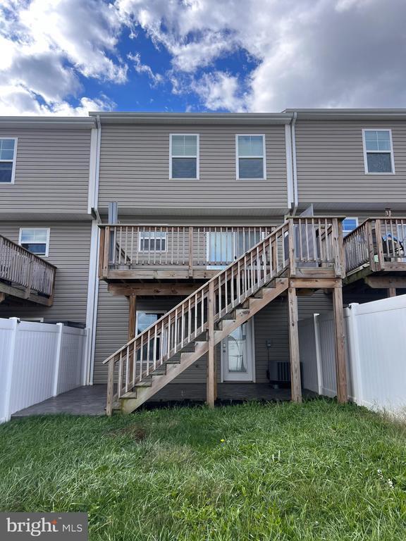 Building Photo - 92 Carnes Wy