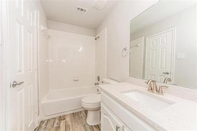 Building Photo - 13981 Fall Harvest Dr