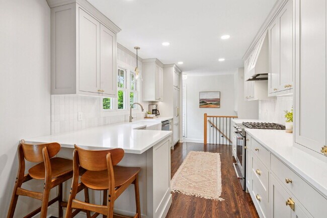 Building Photo - Edina Beauty with Custom Kitchen, Updates ...