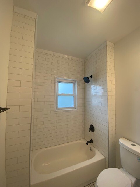 Building Photo - 47 W Jersey St