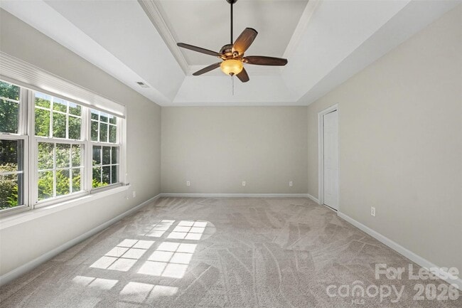 Building Photo - 11526 Sir Francis Drake Dr