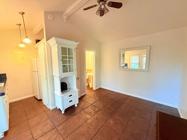 Building Photo - 92-8703-8703 Tiki Ln