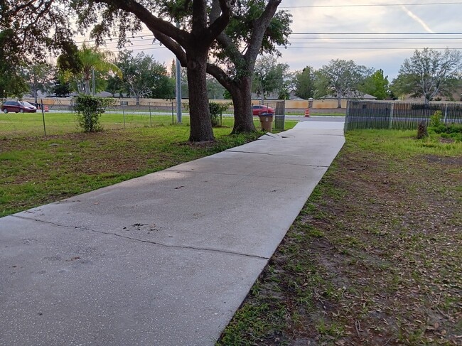 Building Photo - 3071 Simpson Rd