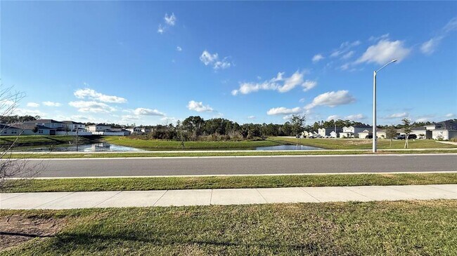 Building Photo - 1003 Cascade Dr