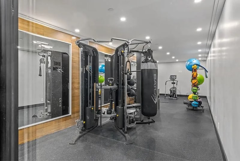 Building Photo - 1042 President St