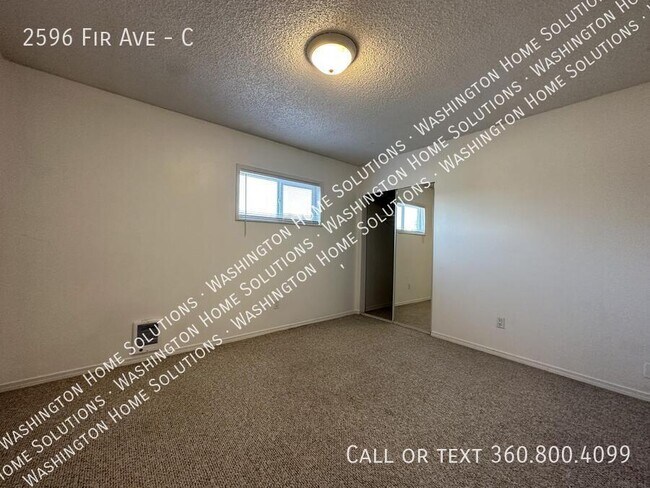 Building Photo - 2596 Fir Ave
