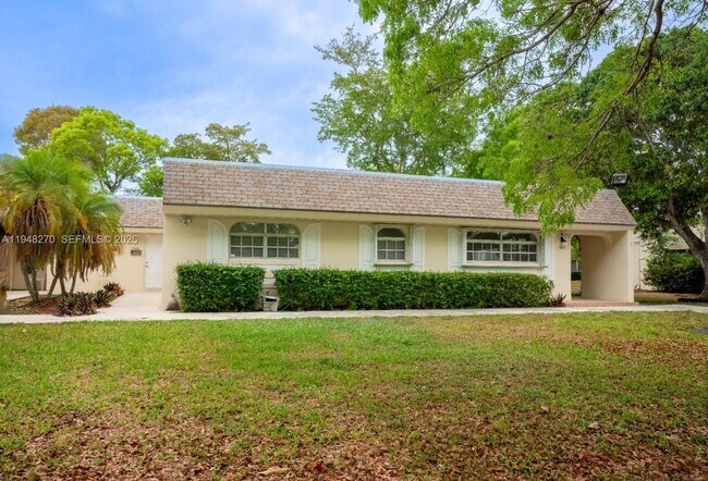 Building Photo - 17252 SW 112th Pl