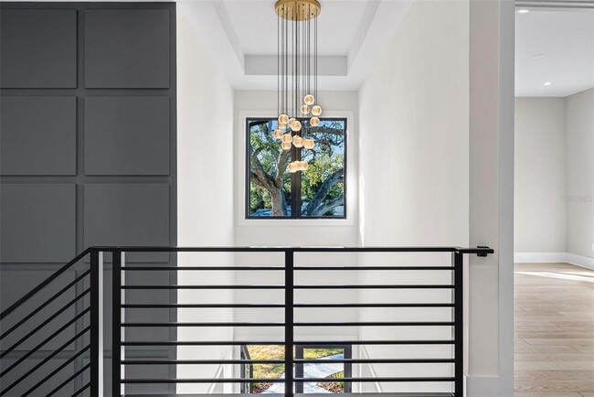 Building Photo - 2106 S Cortez Ave