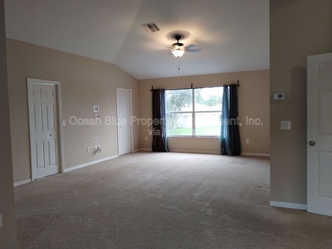 Building Photo - 27217 Breakers Dr