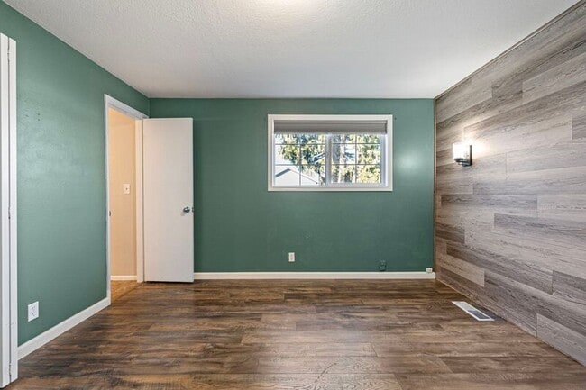 Building Photo - 2577 Elysium Ave