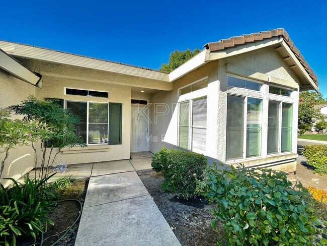 Building Photo - 3908 Lembert Dome Ct