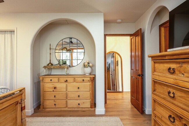 Building Photo - 43620 Washburn Dr