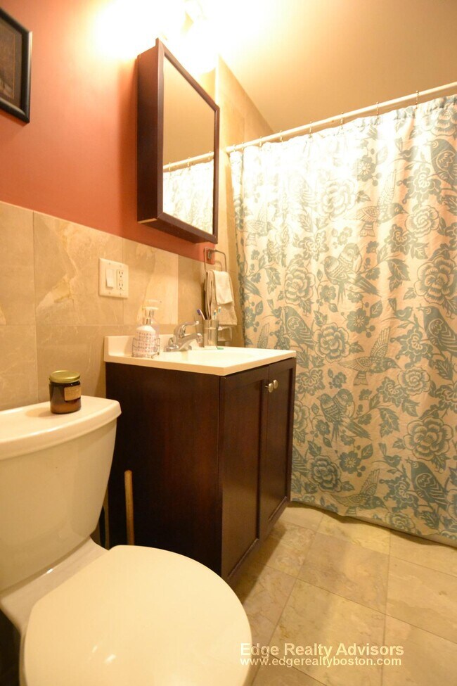 Building Photo - 28 Justin Rd