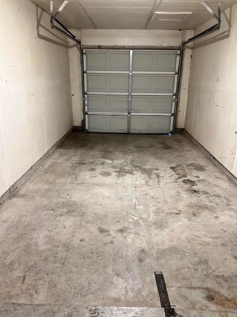 Building Photo - 1012 Christopher Ave