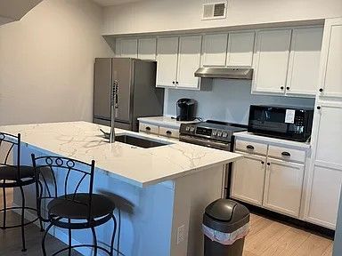 Building Photo - 7905 Preserve Cir