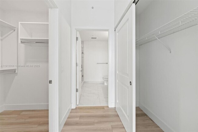 Building Photo - 101 Diplomat Pkwy