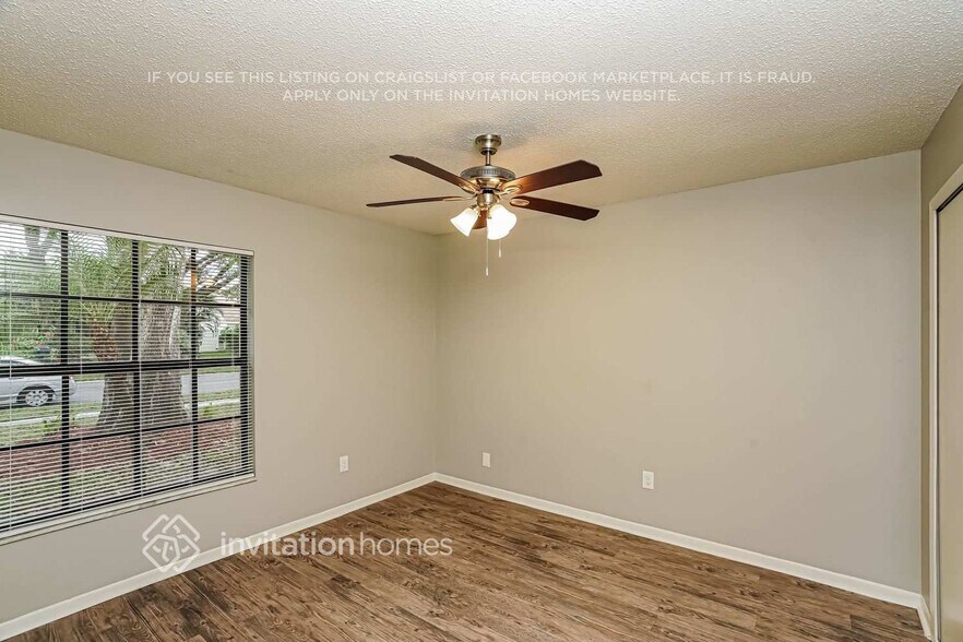 Building Photo - 6212 Eaglebrook Ave