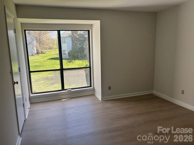 Building Photo - 11029 Harrowfield Rd