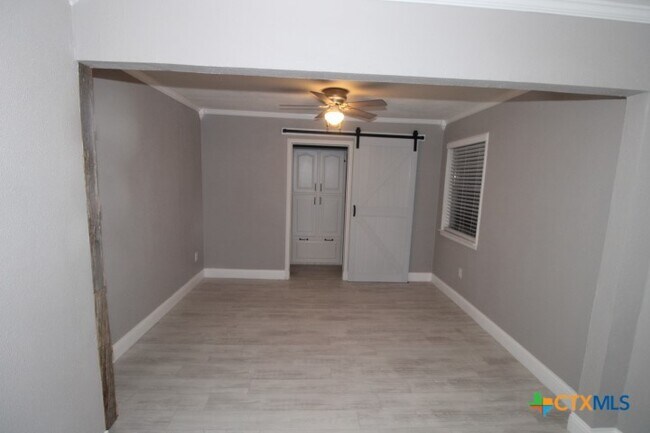 Building Photo - 2104 Brantley Ave