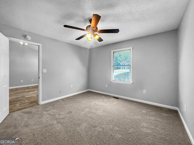 Building Photo - 368 Wesley Mill Pl