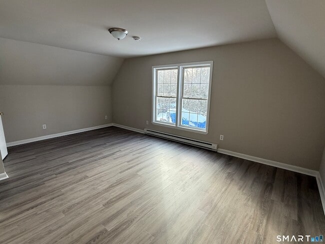 Building Photo - 40 Marlin Dr